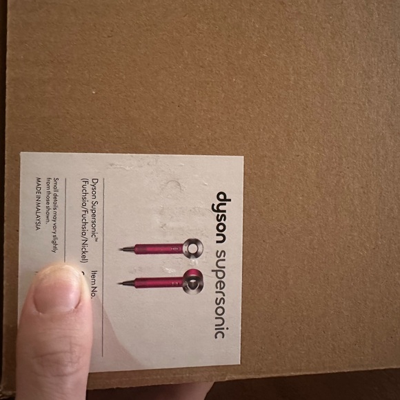 Dyson Supersonic Hair Dryer - Picture 3 of 4